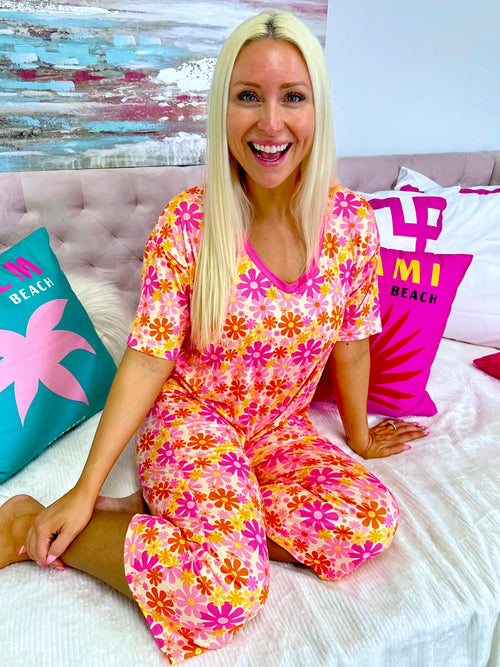 Our brand new Monogram Sweetheart Pajama Set is everything 😍 Tap